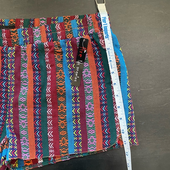Fire Los Angeles Shorts Juniors Sz 13 Aztec Pattern - Picture 5 of 7
